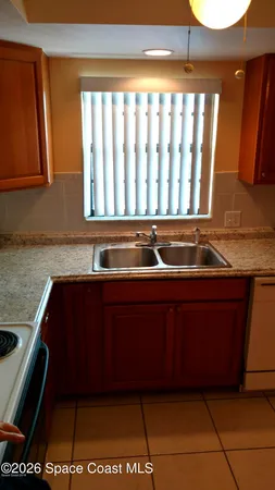 $1,500 | 200 St Lucie Lane, Unit 509, Cocoa Beach, FL 32931