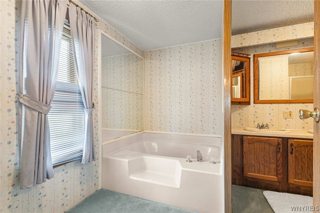 2992 Broadway Road Alexander, NY 14011 - Photo 15 of 42