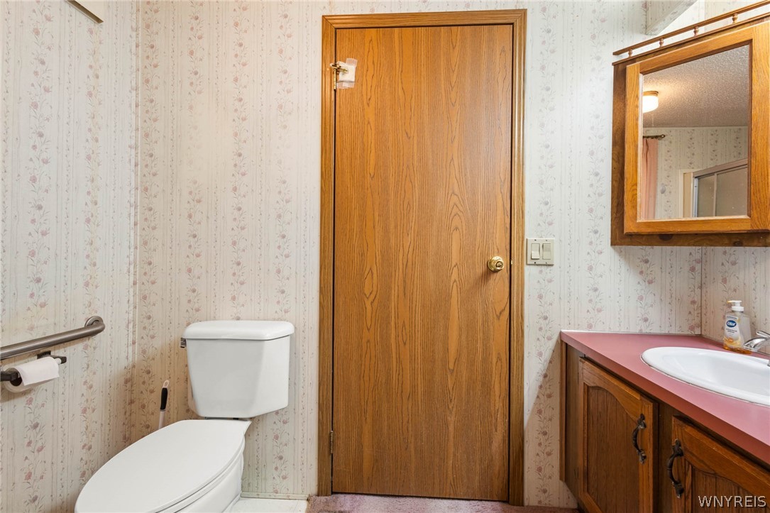 2992 Broadway Road Alexander, NY 14011 - Photo 23 of 42