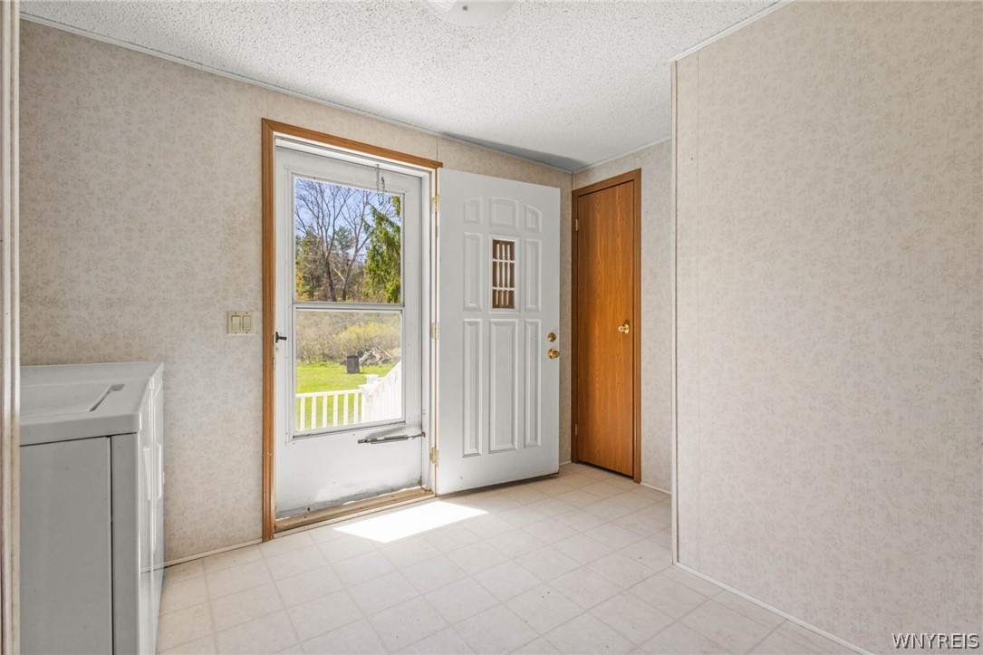 2992 Broadway Road Alexander, NY 14011 - Photo 24 of 42