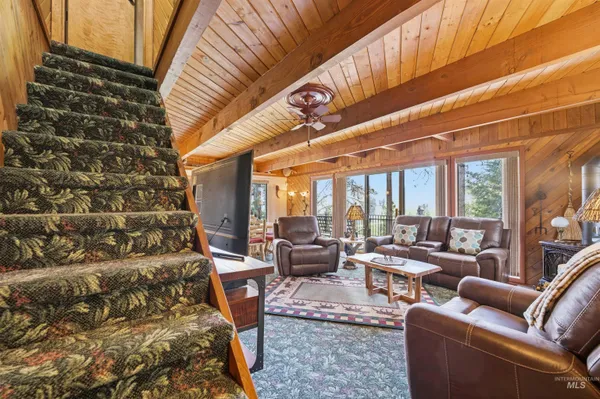 $796,985 | 45 Rainbow Ridge Road, Garden Valley, ID 83622