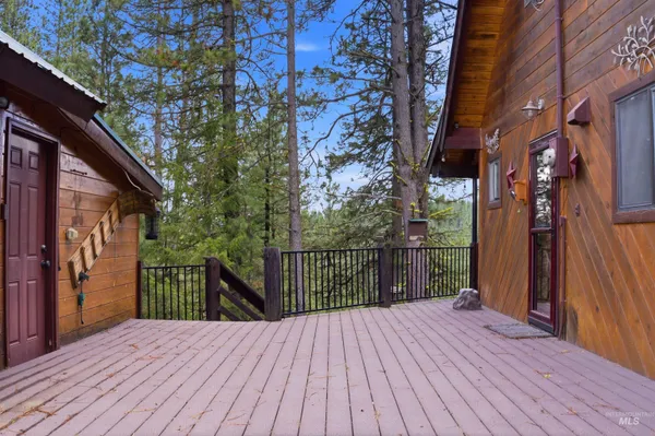 $796,985 | 45 Rainbow Ridge Road, Garden Valley, ID 83622