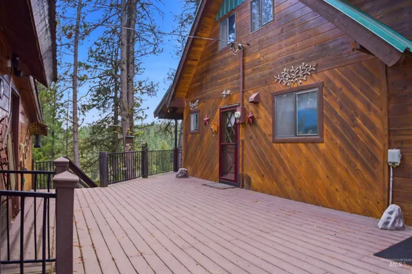 $796,985 | 45 Rainbow Ridge Road, Garden Valley, ID 83622