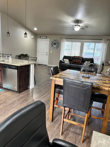 $459,900 | 1506 Cottonwood Drive, Fruitland, ID 83619