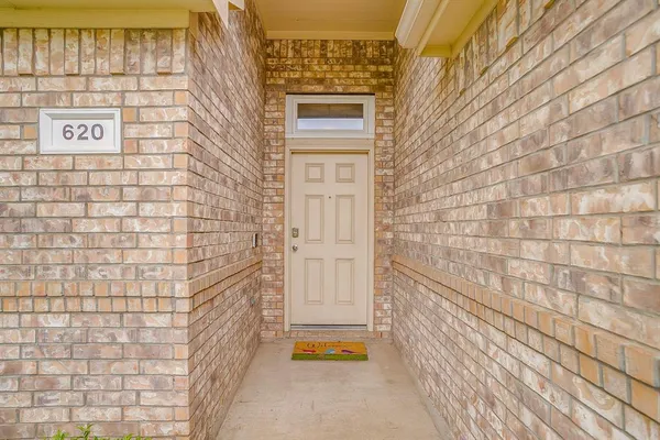 $272,000 | 620 Horn Street, Crowley, TX 76036