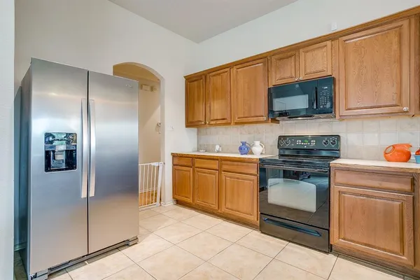 $272,000 | 620 Horn Street, Crowley, TX 76036