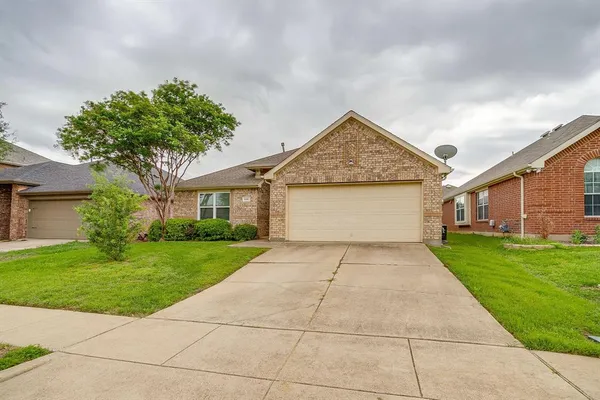 $272,000 | 620 Horn Street, Crowley, TX 76036