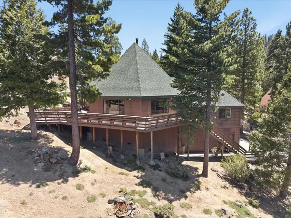 $1,080,000 | 7273 Yosemite Park Way, Yosemite West, CA 95389