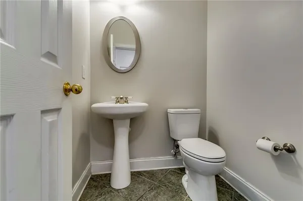 $383,899 | 2860 Weatherstone Circle Southeast, Conyers, GA 30094