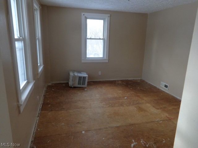 9390 Ridge Road North Royalton, OH 44133 - Photo 11 of 22 Office
