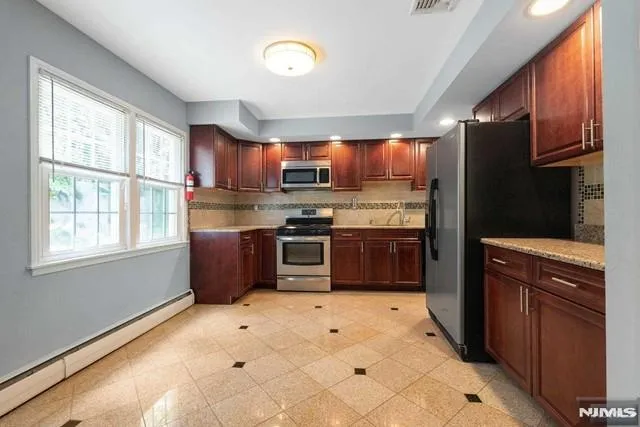 $5,400 | 68 Briarwood Avenue, Norwood, NJ 07648