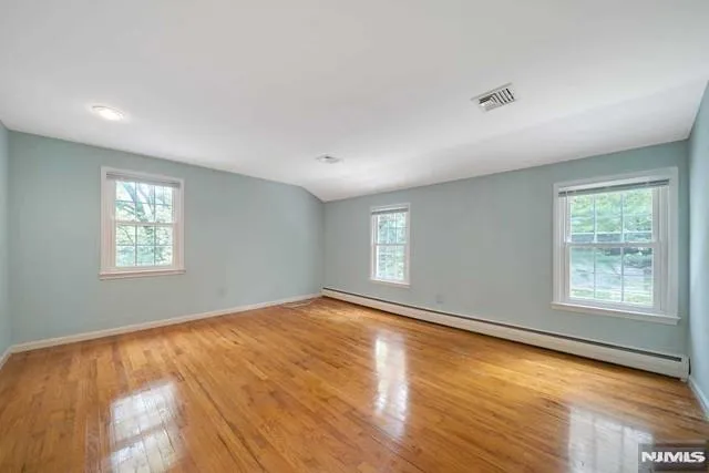 $5,400 | 68 Briarwood Avenue, Norwood, NJ 07648