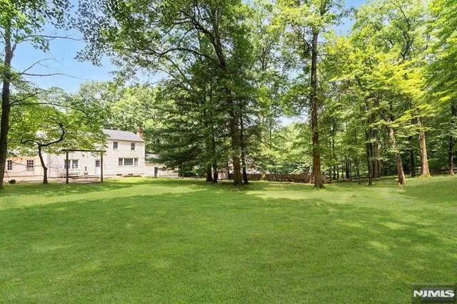 $5,400 | 68 Briarwood Avenue, Norwood, NJ 07648