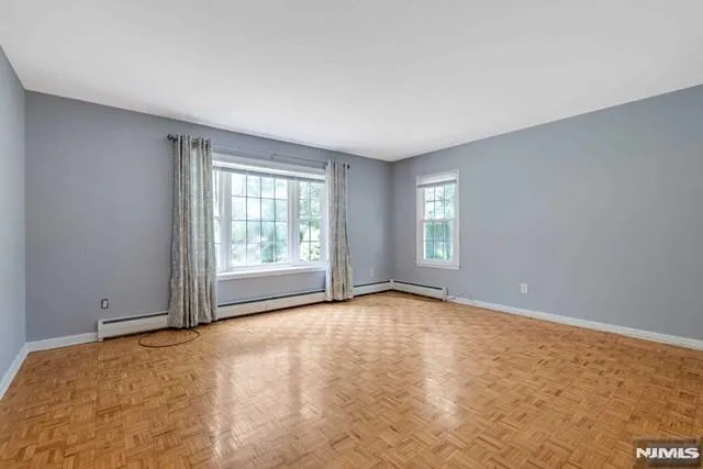 $5,400 | 68 Briarwood Avenue, Norwood, NJ 07648