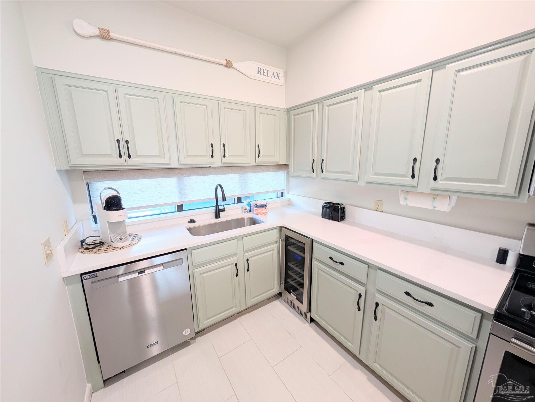 1390 Fort Pickens Road, Unit 124 Pensacola Beach, FL 32561 - Photo 11 of 39