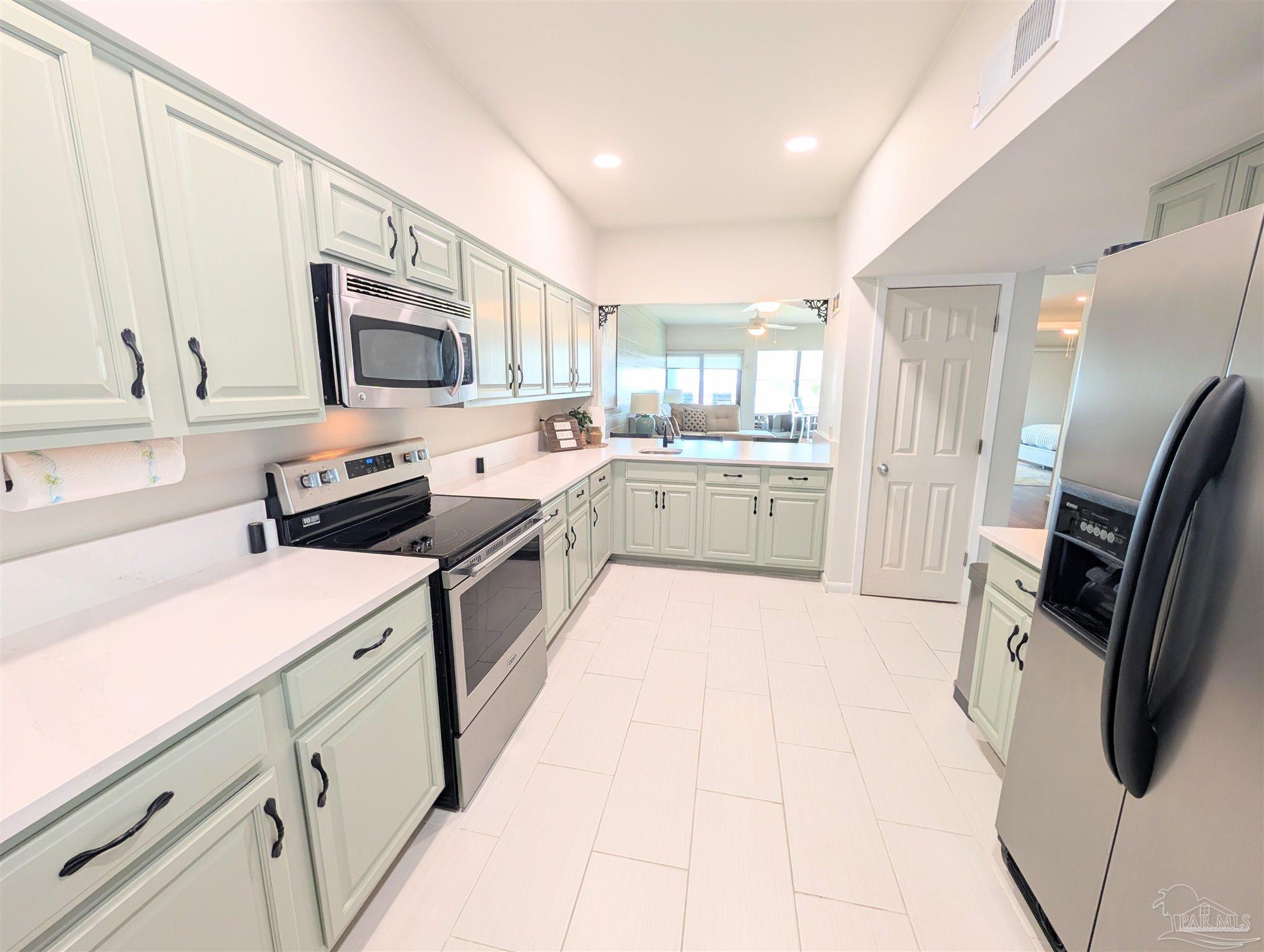 1390 Fort Pickens Road, Unit 124 Pensacola Beach, FL 32561 - Photo 12 of 39