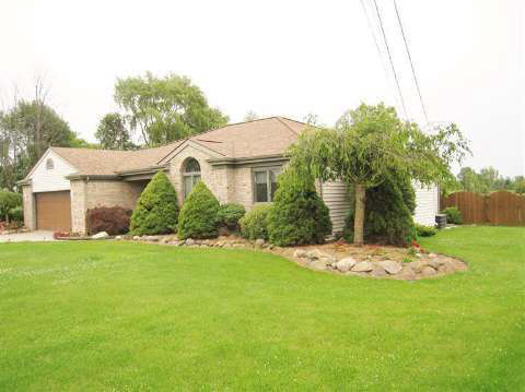 9038 East Potter Road Davison, MI 48423 - Photo 5 of 26 20360591-4.JPG