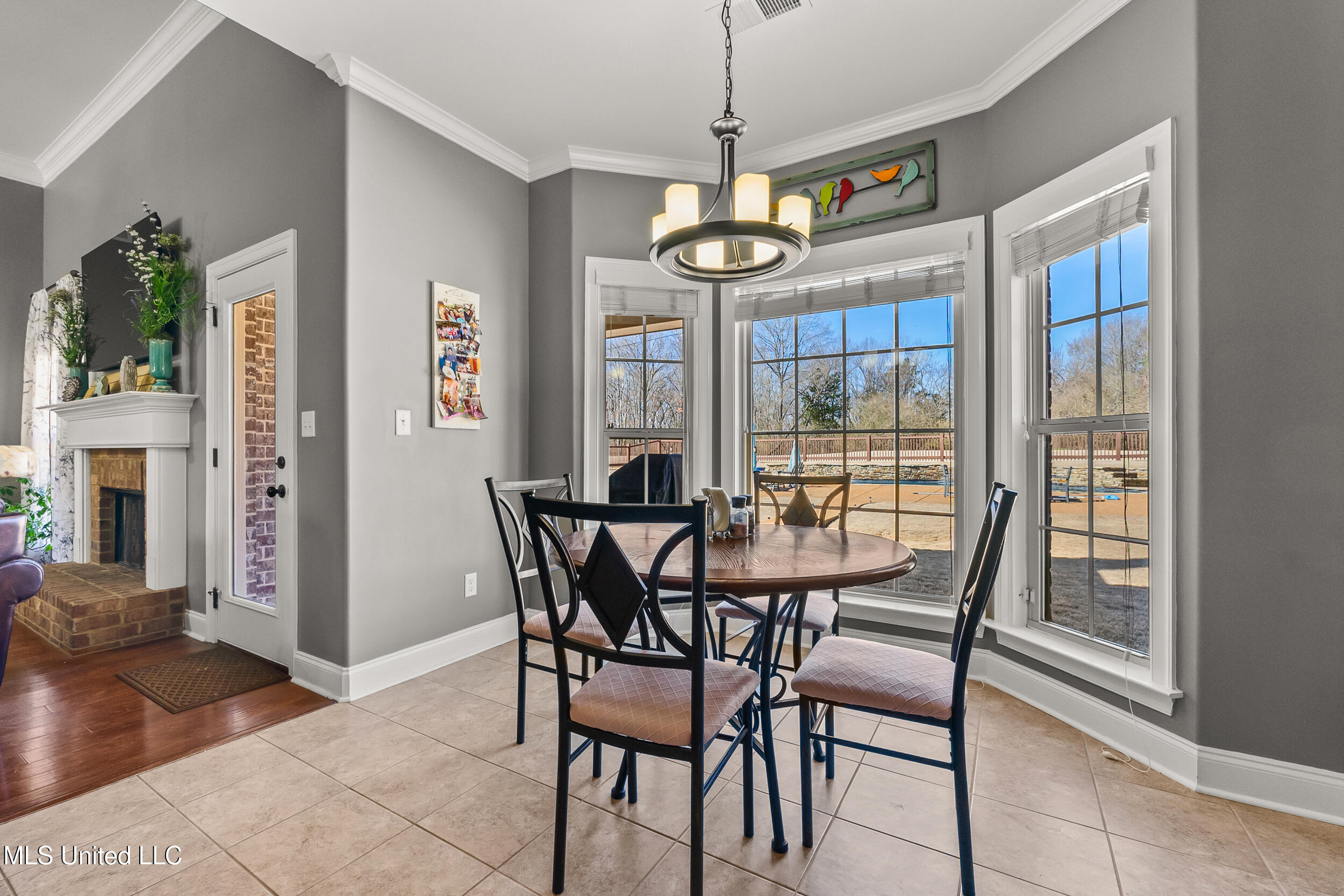 4691 Treadway Road Hernando, MS 38632 - Photo 15 of 34 Breakfast Area