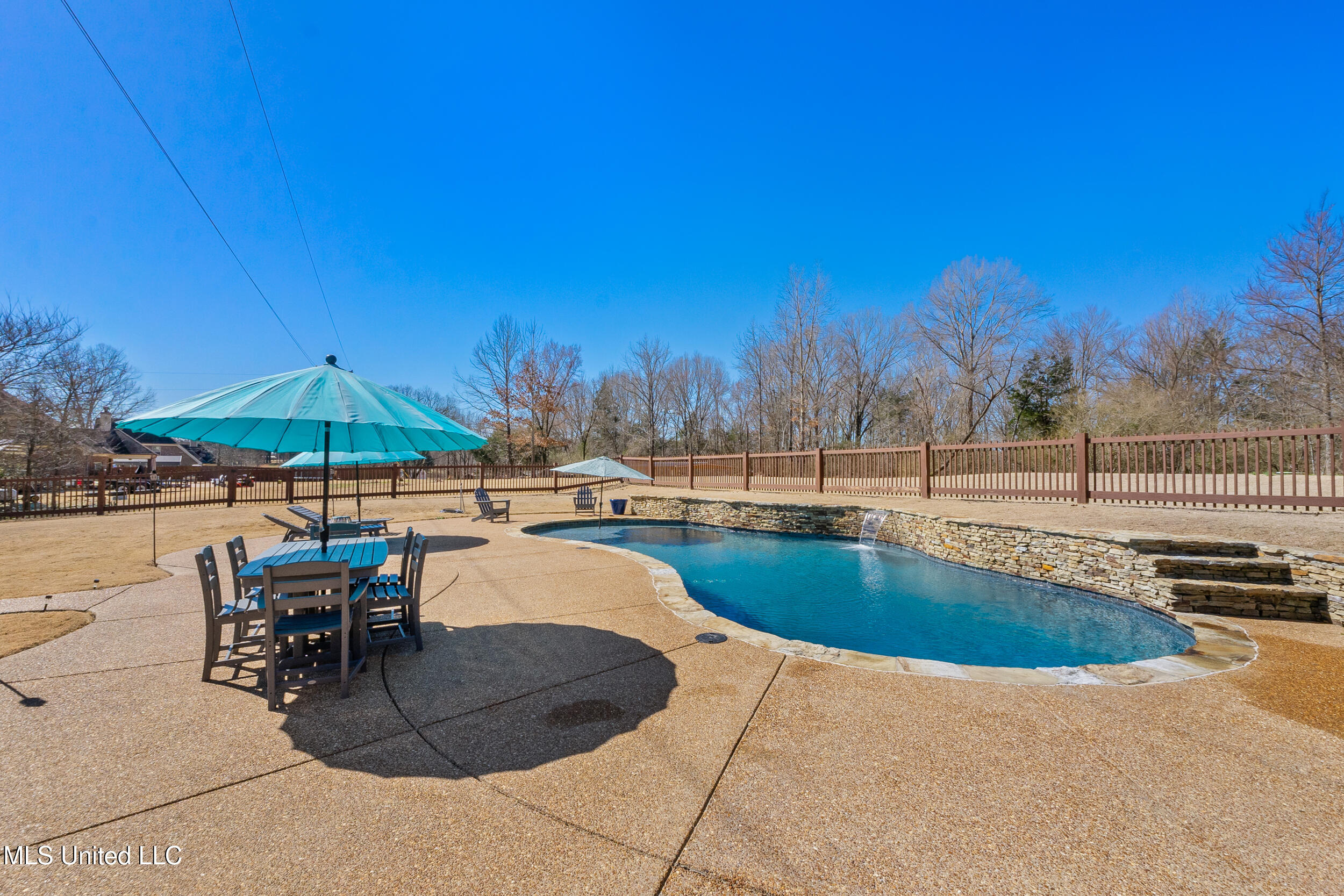 4691 Treadway Road Hernando, MS 38632 - Photo 6 of 34 Pool Area