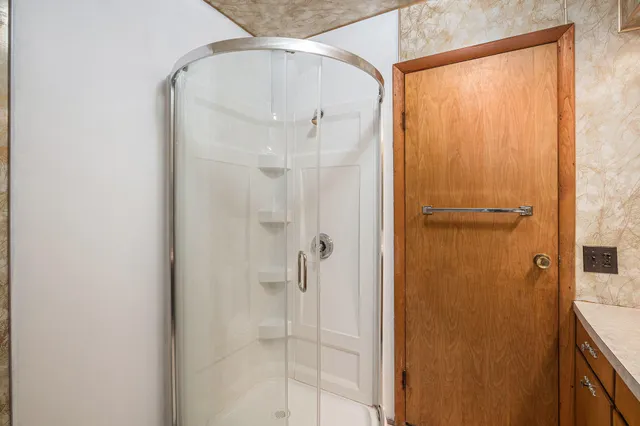 $460,000 | 45601 Peninsula Drive East, Grand Junction, MI 49056