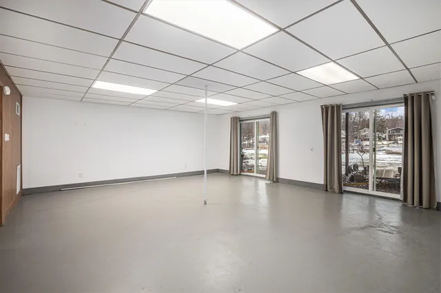 $460,000 | 45601 Peninsula Drive East, Grand Junction, MI 49056