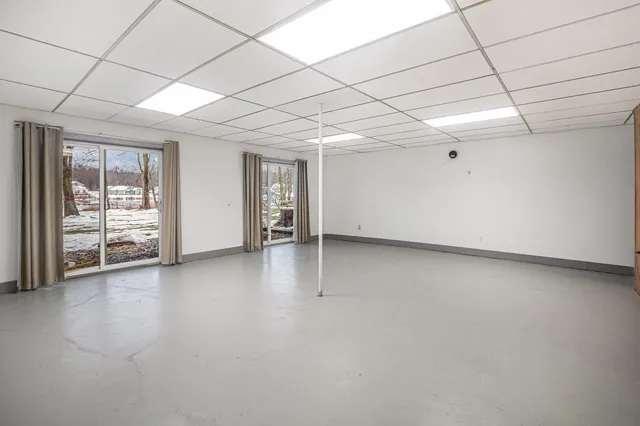 $460,000 | 45601 Peninsula Drive East, Grand Junction, MI 49056