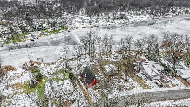 $460,000 | 45601 Peninsula Drive East, Grand Junction, MI 49056