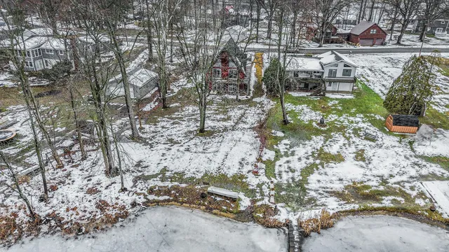 $460,000 | 45601 Peninsula Drive East, Grand Junction, MI 49056