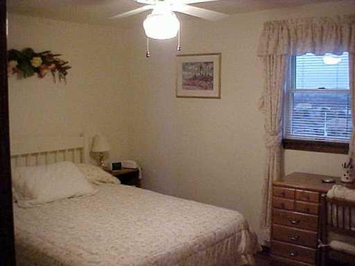 957 McCoy Road McKees Rocks, PA 15136 - Photo 7 of 8 Other.