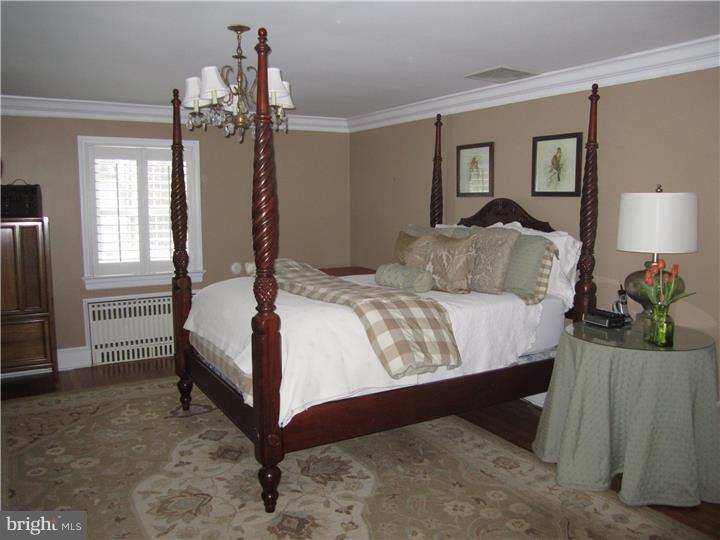 1205 Evergreen Road Yardley, PA 19067 - Photo 21 of 25 Gallery Image 21