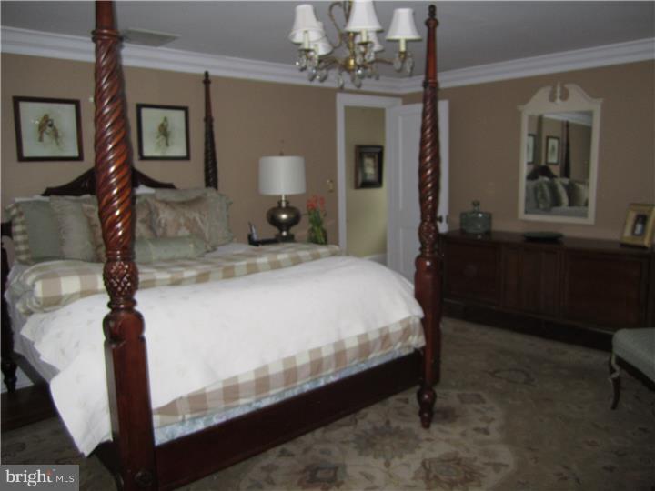 1205 Evergreen Road Yardley, PA 19067 - Photo 22 of 25 Gallery Image 22