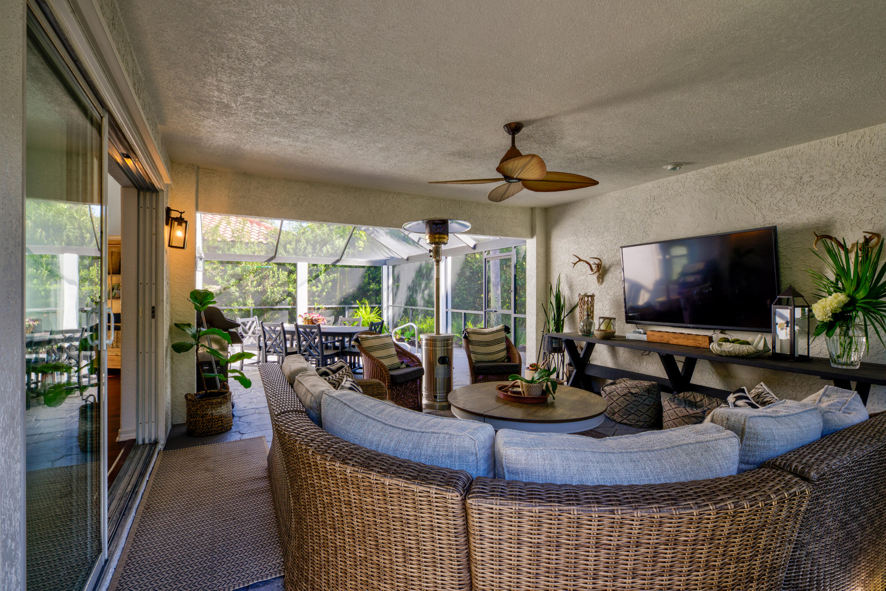 4639 Paradise Isle Destin, FL 32541 - Photo 15 of 67 a view of living room with furniture and flat screen tv