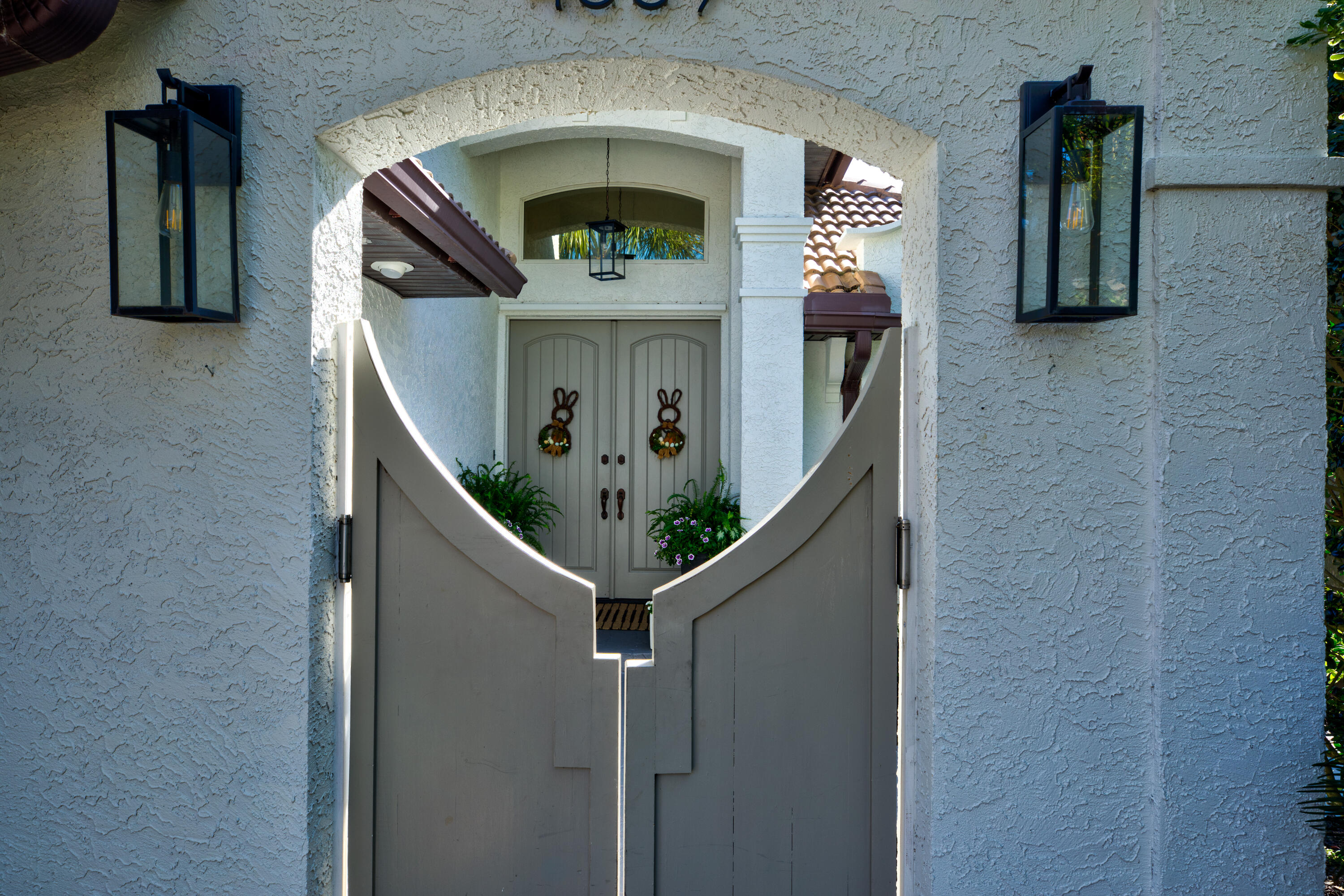 4639 Paradise Isle Destin, FL 32541 - Photo 3 of 67 a view of entryway