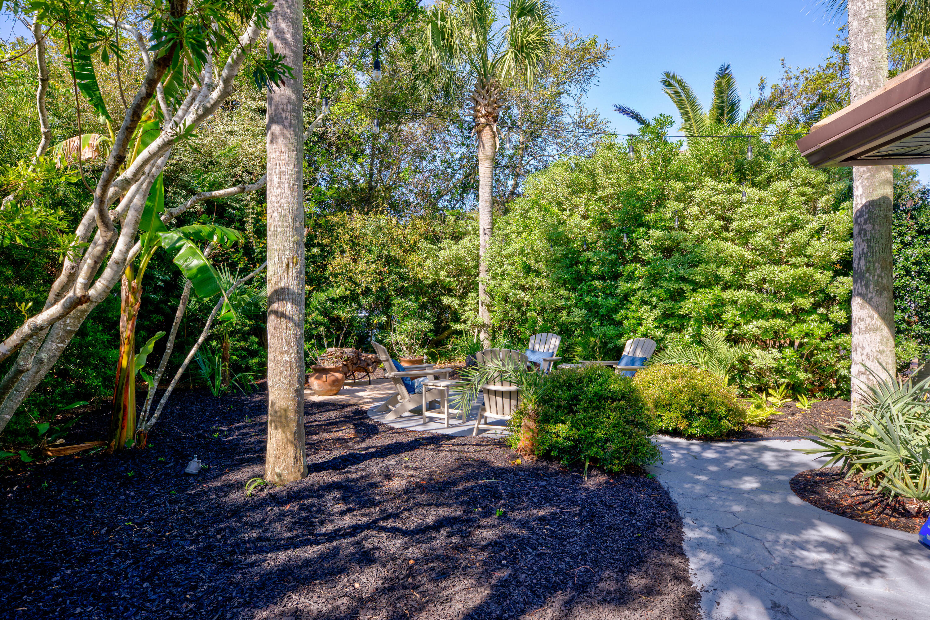 4639 Paradise Isle Destin, FL 32541 - Photo 6 of 67 a view of backyard with green space