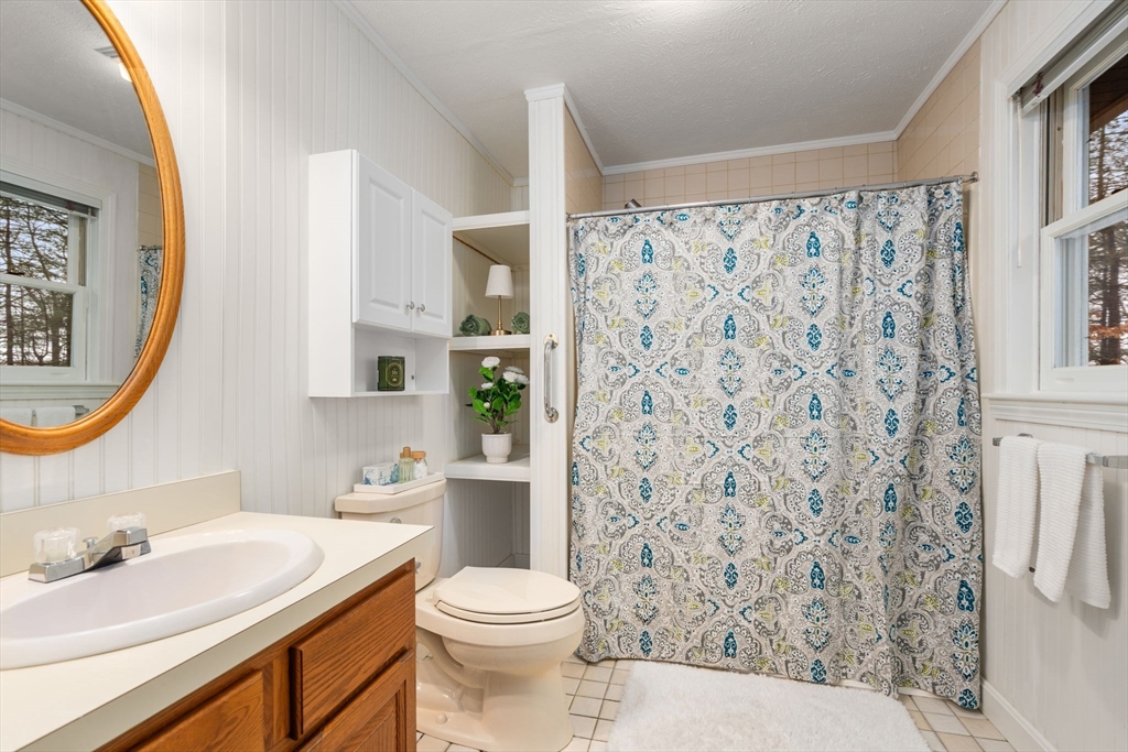 86 East Bluff Road, Unit 86 Ashland, MA 01721 - Photo 8 of 20