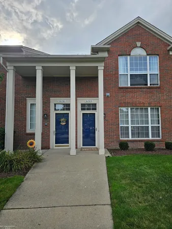 $215,000 | 51789 Adler Park Drive West, Unit 63, New Baltimore, MI 48051