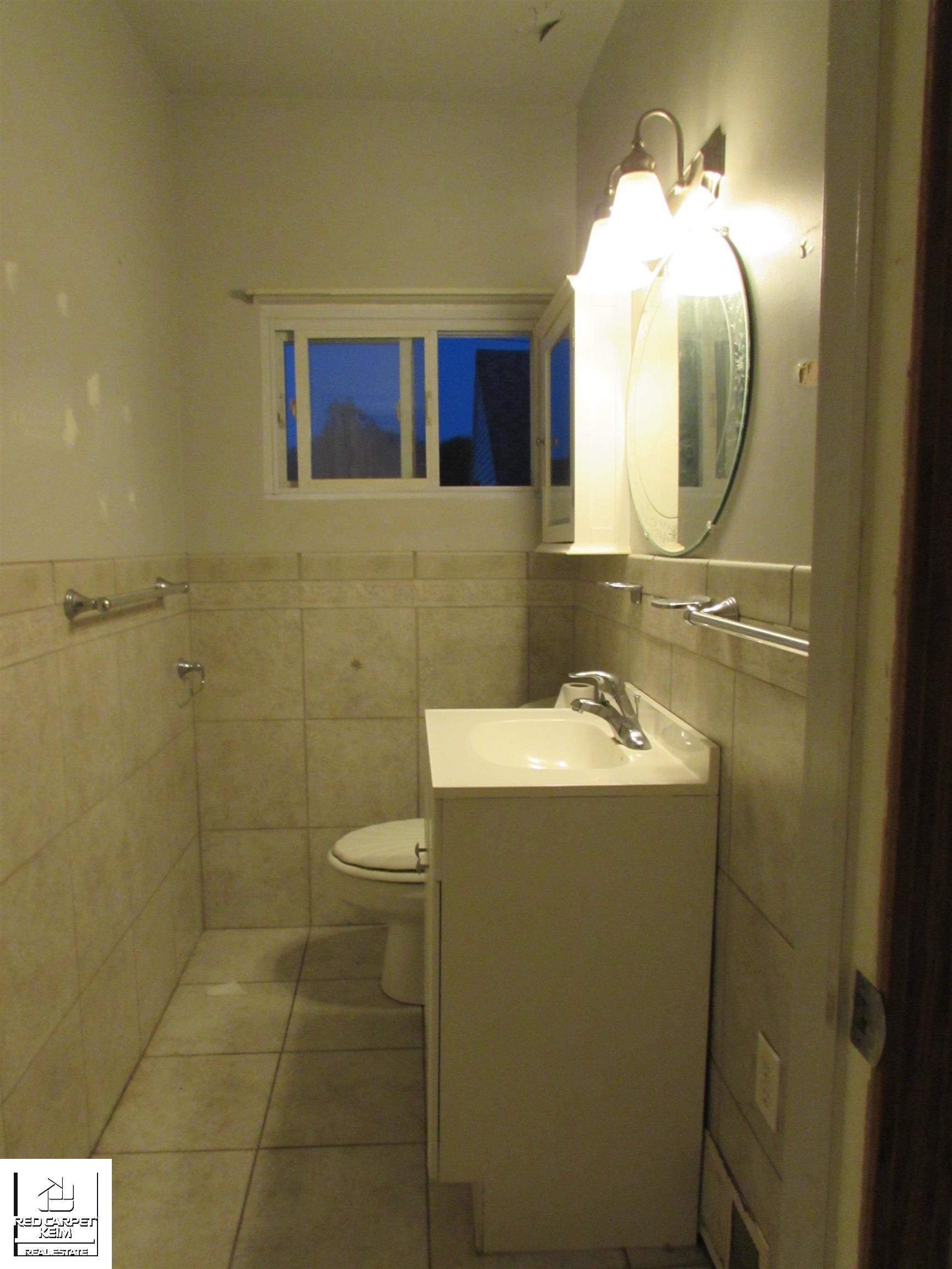 4114 North Irish Road, Unit 2 Davison, MI 48423 - Photo 9 of 19