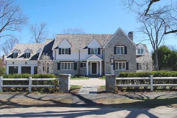 171 Edmunds Road Wellesley, MA 02481 - Photo 1 of 1
