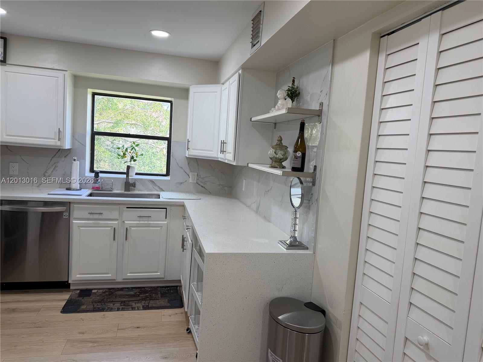 491 Racquet Club Road, Unit 312 Weston, FL 33326 - Photo 16 of 37
