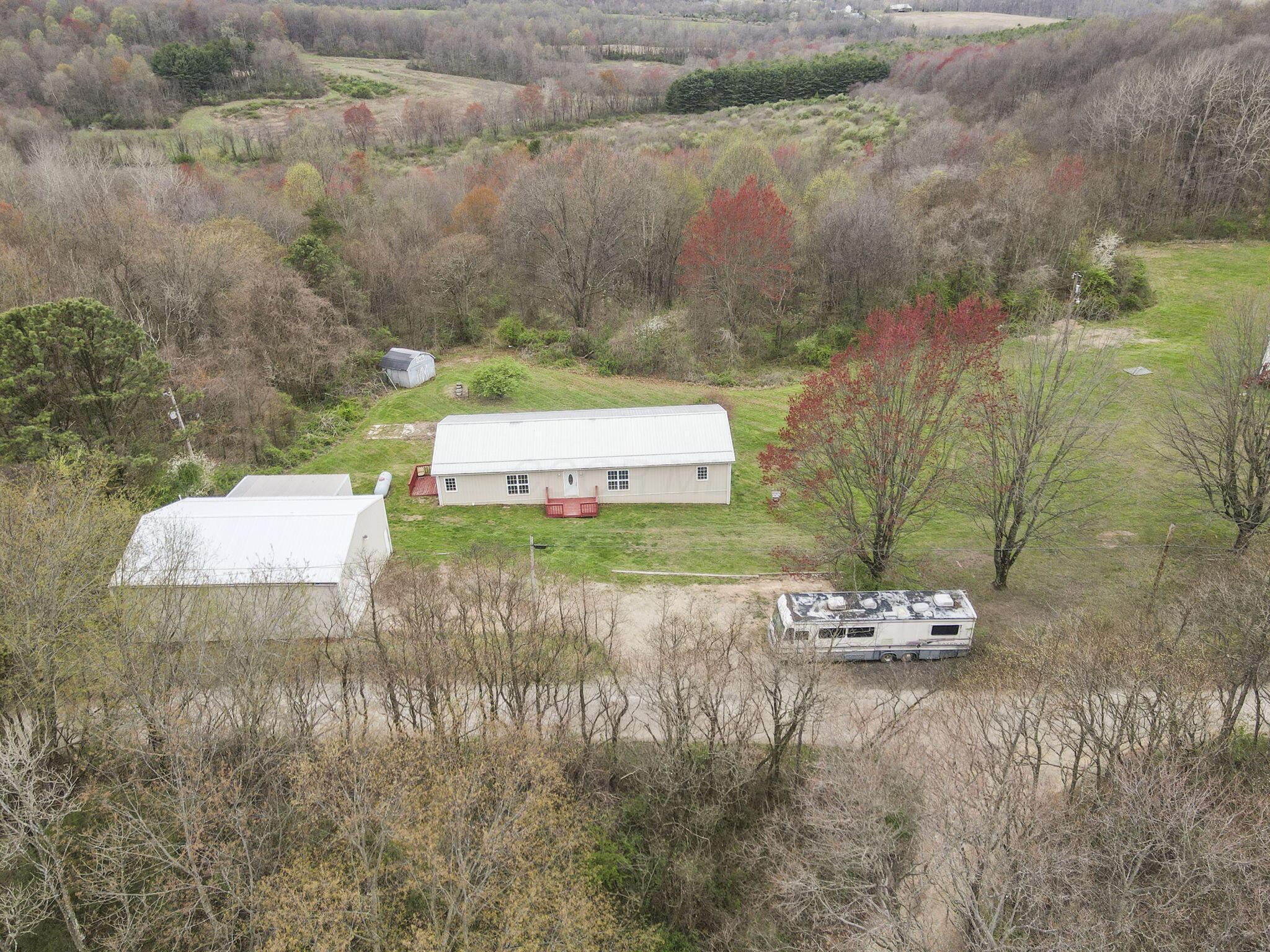 10295 Lookout Road Southwest Lancaster, OH 43130 - Photo 1 of 70 1000006414