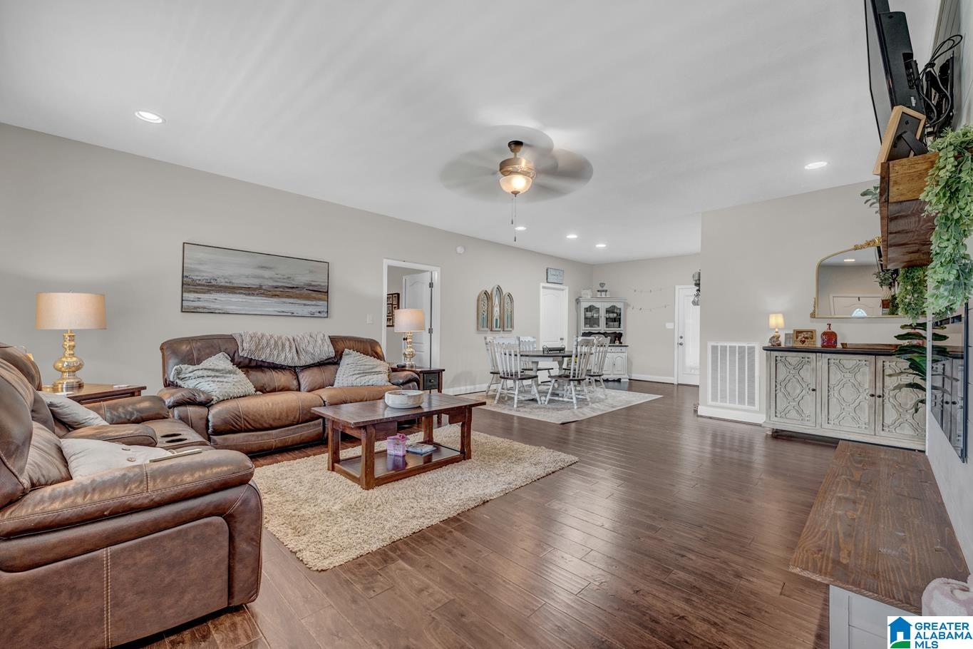 2597 Blake Way Warrior, AL 35180 - Photo 2 of 36