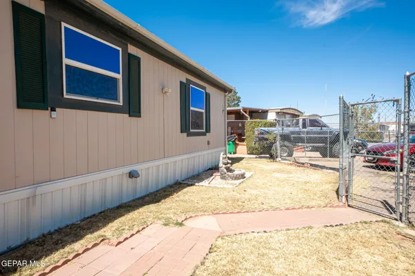 $95,000 | 6111 Sun Valley Drive, Unit 121, El Paso, TX 79924