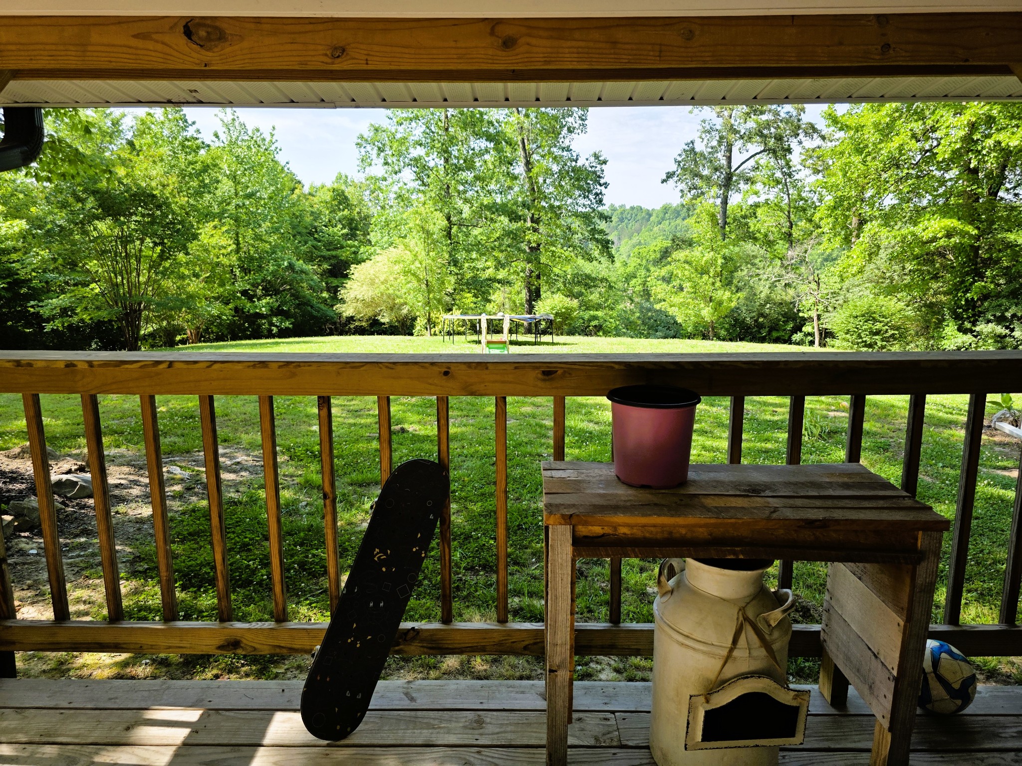 1975 Kelly Road Holladay, TN 38341 - Photo 26 of 95 a view of a back yard from a balcony