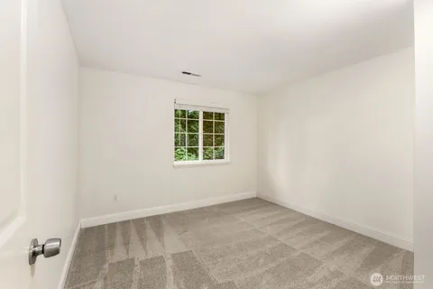 $1,662,500 | 18505 Northeast 26th Street, Redmond, WA 98052