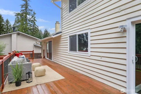 $1,662,500 | 18505 Northeast 26th Street, Redmond, WA 98052