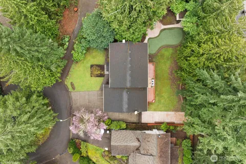 $1,662,500 | 18505 Northeast 26th Street, Redmond, WA 98052