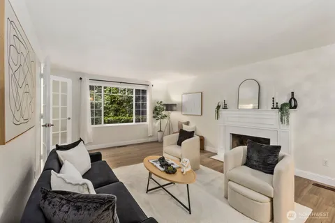 $1,662,500 | 18505 Northeast 26th Street, Redmond, WA 98052