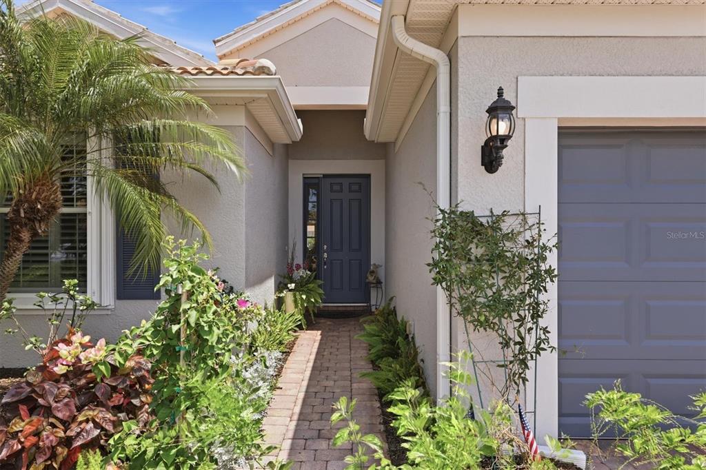 19454 Rizzuto Street Venice, FL 34293 - Photo 4 of 62