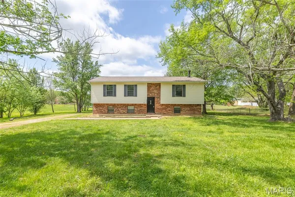 $219,900 | 5503 Misty Drive, Poplar Bluff, MO 63901