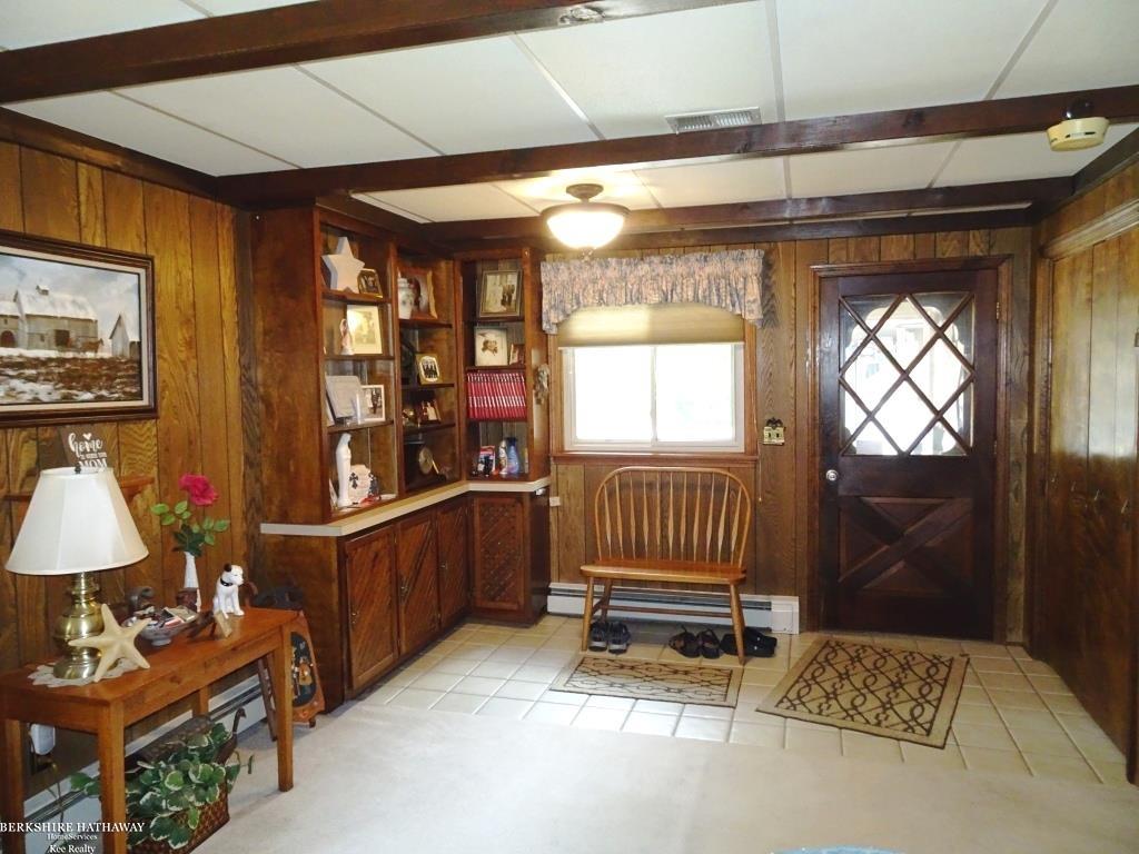 11860 Ebeling Road Romeo, MI 48065 - Photo 7 of 54 50116100-6.JPG